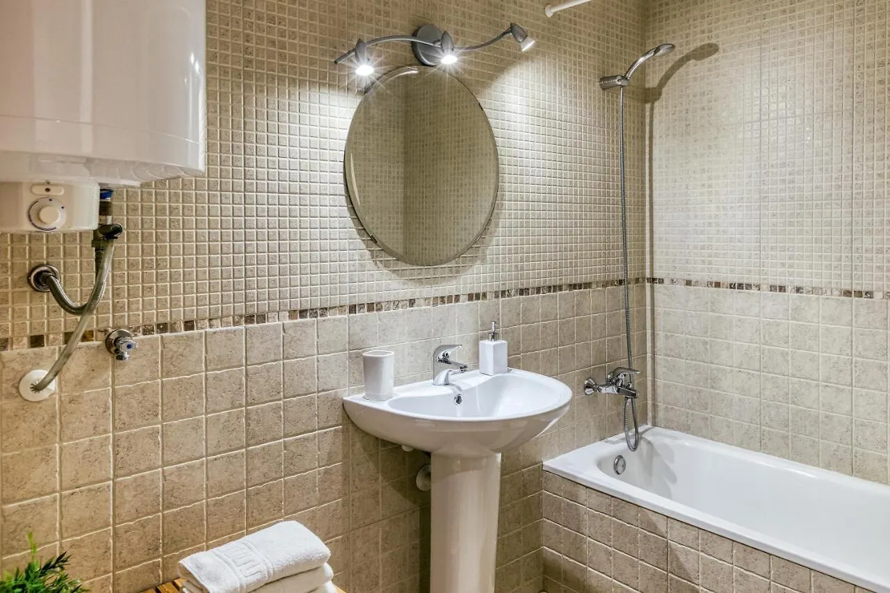 Apartamento Aquamarina 103 Rosas